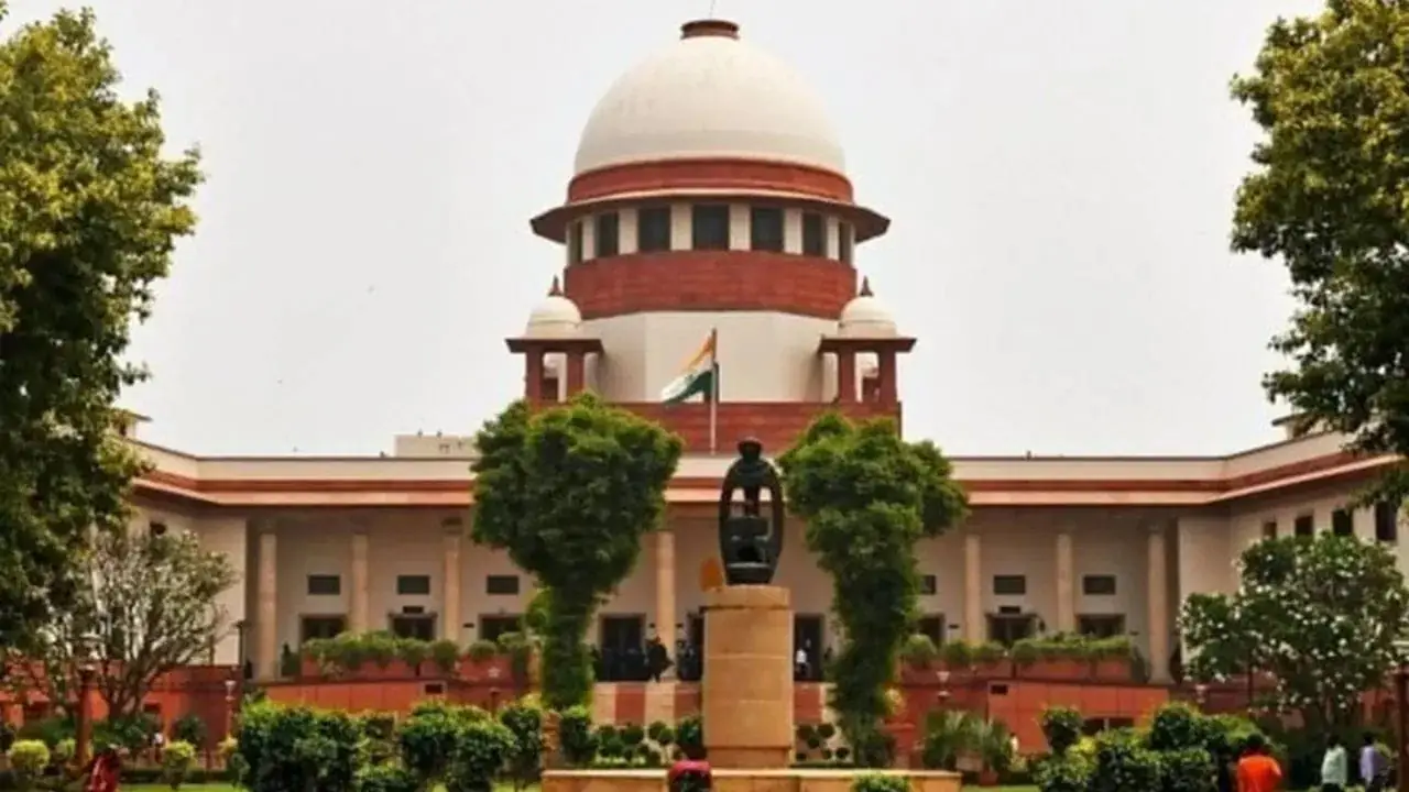 SC Highlights Logistical Hurdles in Shifting Liquor Scam Proceedings