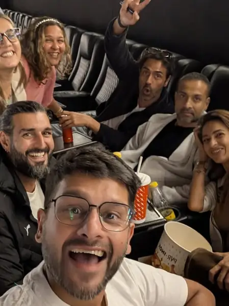 शाम यादगार बन गई