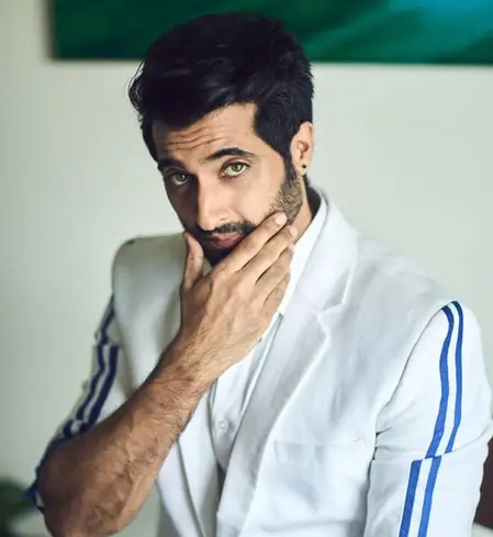 शाहरुख खान सिर्फ सुपरस्टार नहीं, बल्कि एक इंस्टिट्यूशन हैं