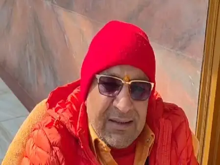 धर्मिक मामलों में प्रतिक्रिया न दे,