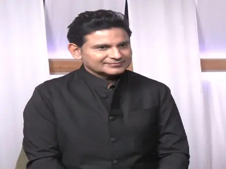 मैं बिल्कुल सहमत नहीं हूं