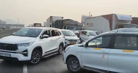 मुंबई-पुणे